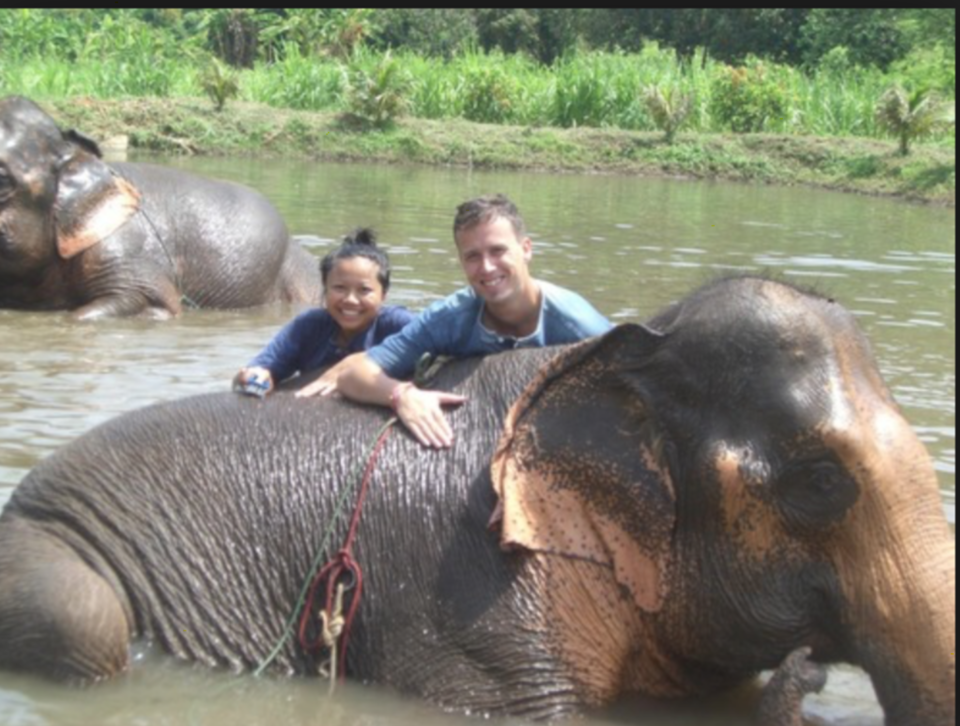 Photo of How is volunteering abroad a cheaper way to travel and what are its perks? 2/4 by vidhi bubna