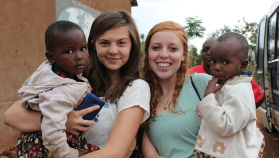 Photo of How is volunteering abroad a cheaper way to travel and what are its perks? 3/4 by vidhi bubna