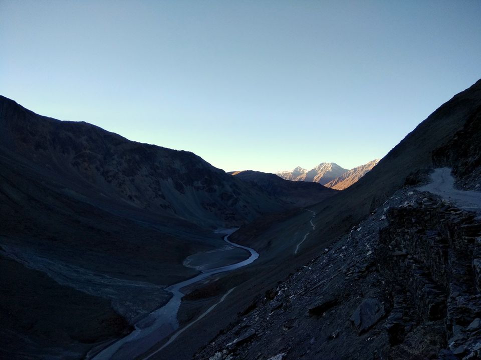 Photo of Road to Chandra Taal 2/8 by Aditya Nigam