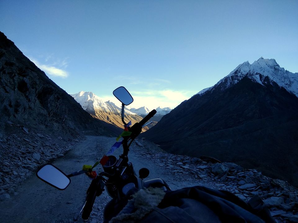 Photo of Road to Chandra Taal 3/8 by Aditya Nigam