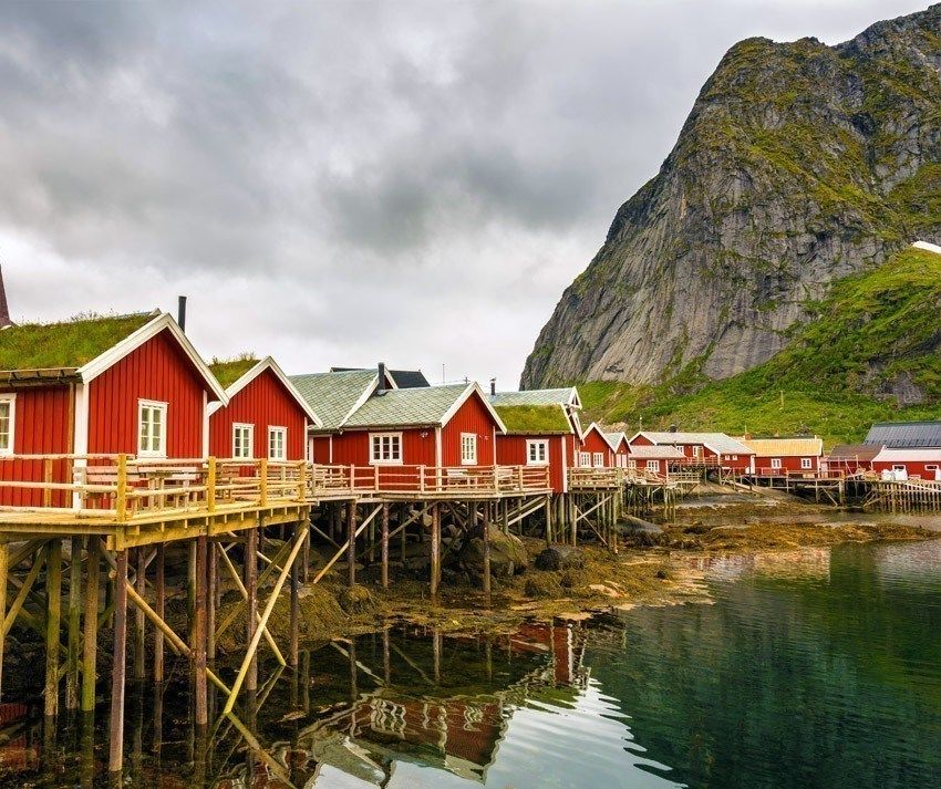 Photos of Reine, Norway 1/1 by Himanshu Kapoor