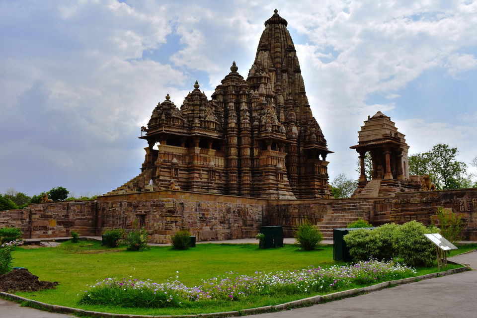 Photo of Into the Astounding Alleys of Khajuraho & Panna ! 6/6 by Riya Mukherjee