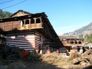 Old Manali 1/33 by Tripoto
