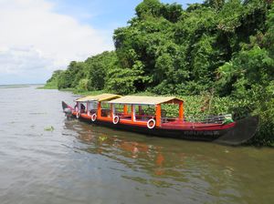 Two girls on a budget trip to kochi & Alleppy !