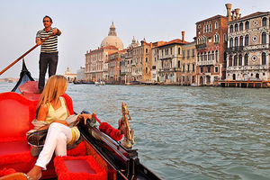 Italy Travel Guide and Travel Information