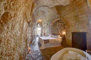 5 breath-taking Cave Hotels in and around Europe